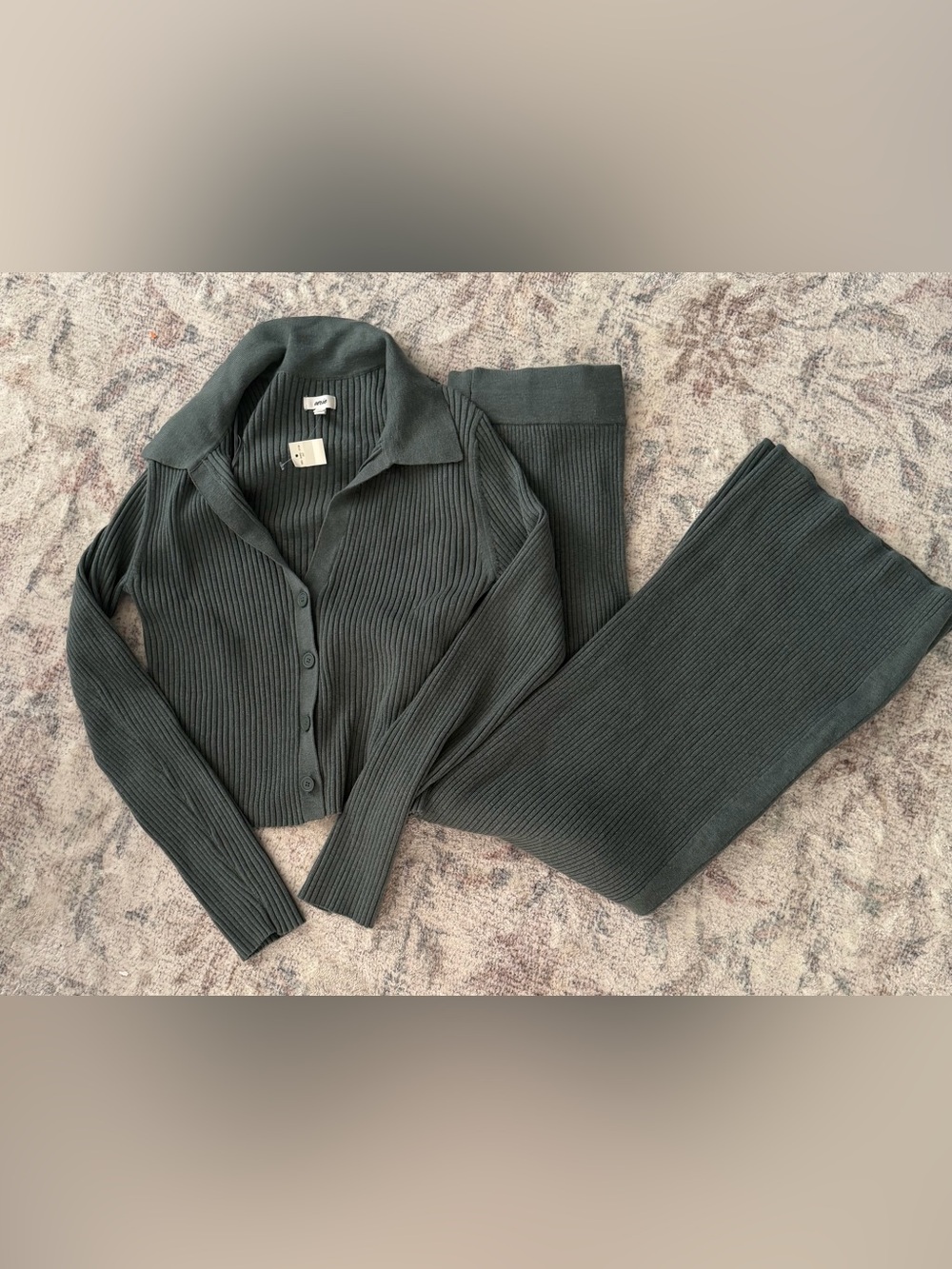 Aerie Ribbed Button-Up Cardigan & Wide-Leg Pants — Forest Green
